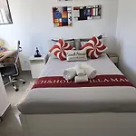 Apartment & House